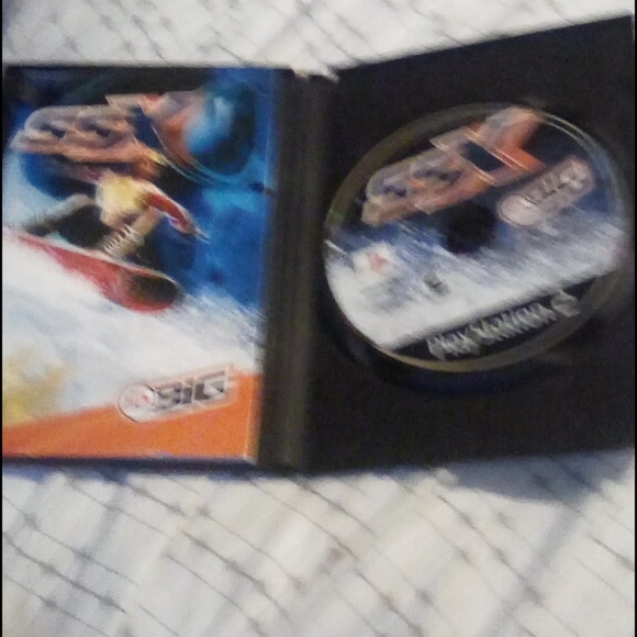 PS2. Game - Picture 2 of 3